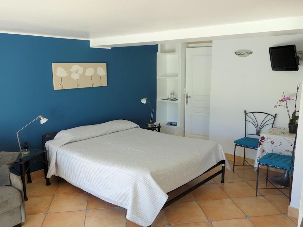 Le Mas Des Amandiers Saint-Paul-de-Vence Esterno foto