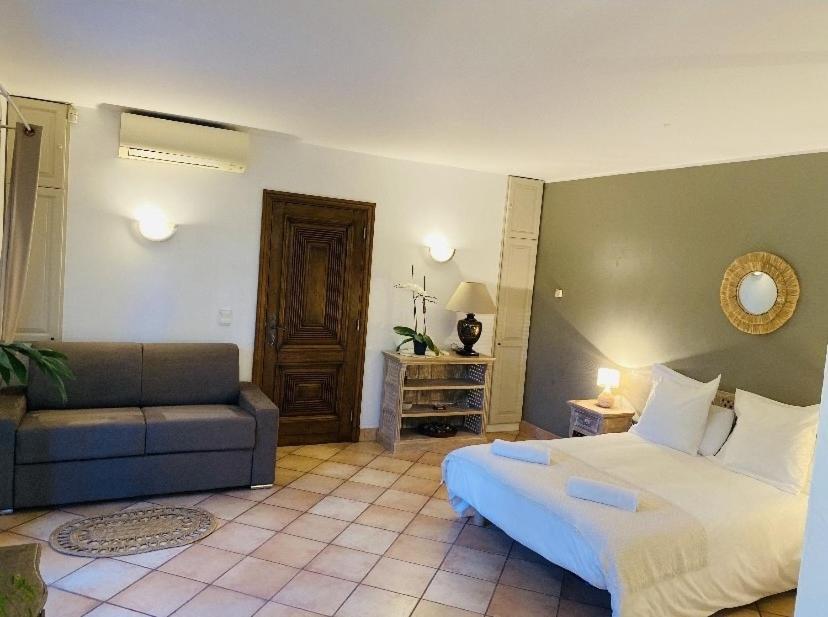 Le Mas Des Amandiers Saint-Paul-de-Vence Esterno foto